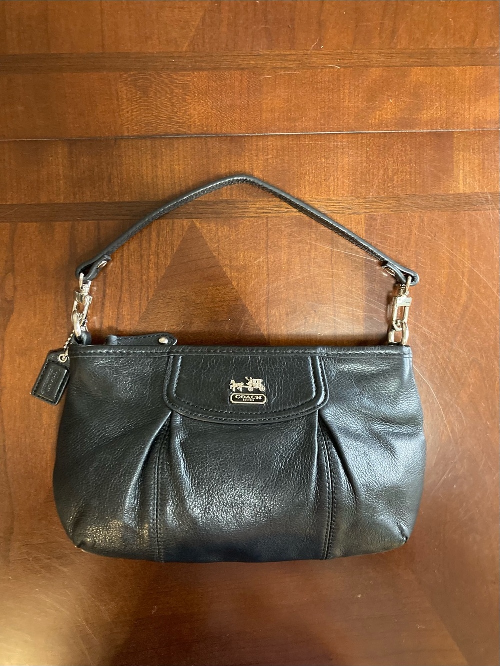 Coach Vintage Madison Black Pleated Pebbled Leather Wristlet Clutch Style F43431 - Picture 4 of 12